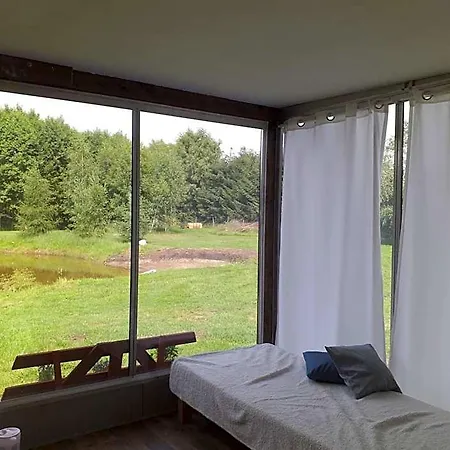 Letniskowy Na Mazurach Nad Stawem